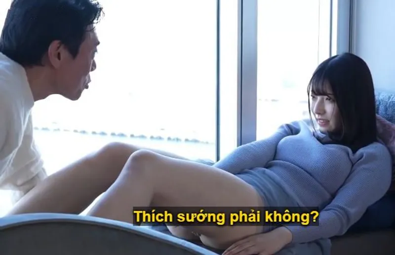 Buổi hẹn hò giữa lão bá và cô minh tinh tuổi teen mới chập chững bước chân vào nghề diễn tại nhà nghỉ sang trọng